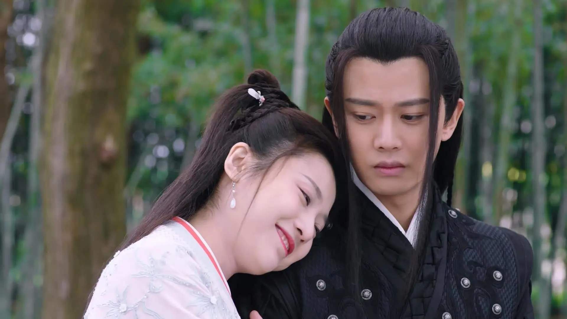 爱游戏官方-尼克斯翻盘独行侠，常规赛巅峰对决中布伦森双手暴扣点燃全场，尼克斯布洛克集锦