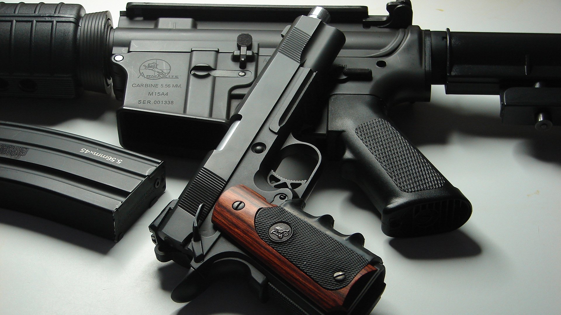 AYX GAMING-“沙滩赛场两大亮点：手球与合球同台竞技”